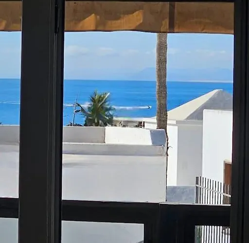 Angelmoon Modern & Sea Views 아파트 *