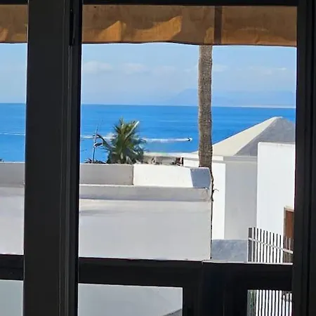 Angelmoon Modern & Sea Views Lägenhet *