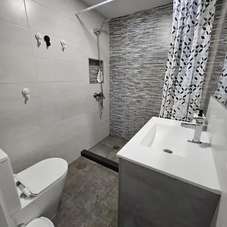 Angelmoon Modern & Sea Views Lägenhet *