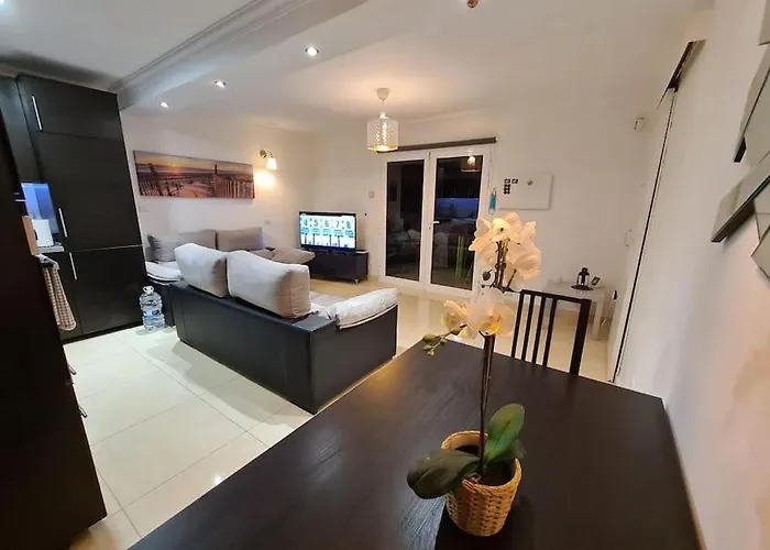 Appartamento Angelmoon Modern & Sea Views *