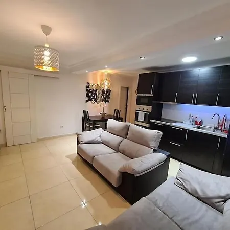 Angelmoon Modern & Sea Views Apartmán Puerto del Carmen (Lanzarote)